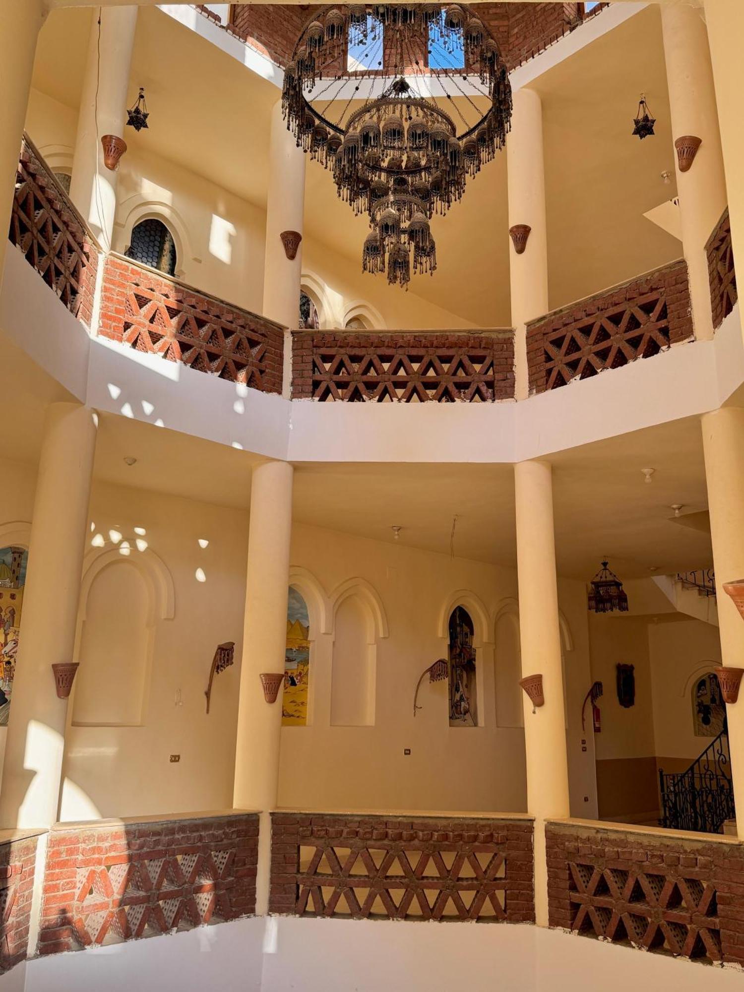 Hotel Sheherazade Luxor Bagian luar foto