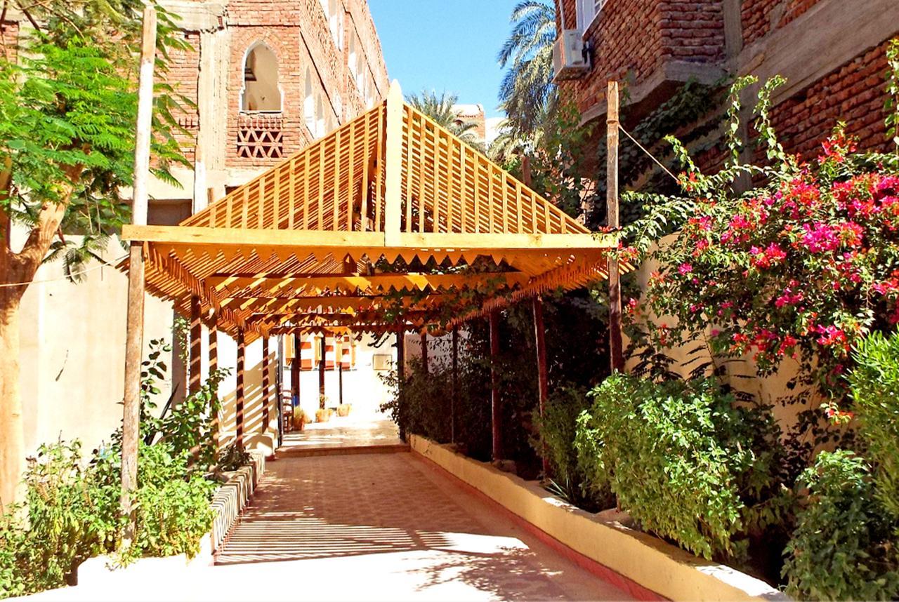 Hotel Sheherazade Luxor Bagian luar foto